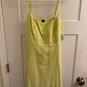 Old Navy Sundress- Lime color. NWT. Medium